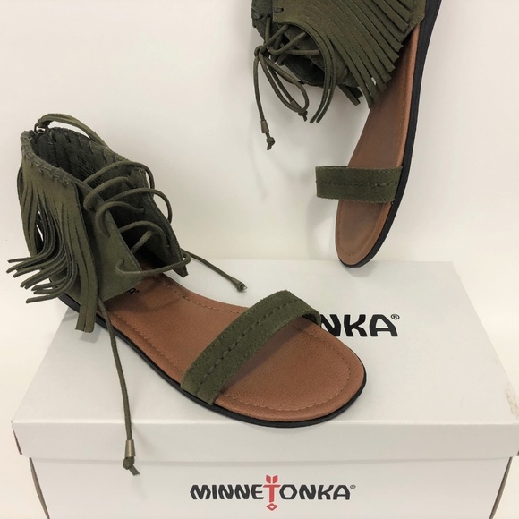 minnetonka havana sandal